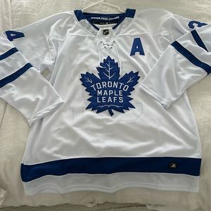 Men’s XL (Size 54) Toronto Maple Leafs #34 Auston Matthews Jersey